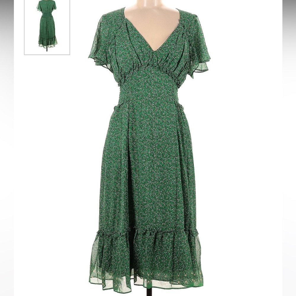 Max Studio like new Small Midi Flutter Sleeve Smocked Dress Green floral - Picture 2 of 3
